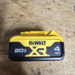 DEWALT

20V MAX Premium Lithium-lon 4.0Ah Battery Pack