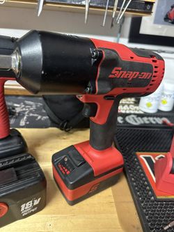 Snap On Impact 1/2inch One Battery And Light