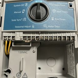 Hunter 8 station sprinkler box