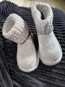 Gray Suede Knit Cuff Ankle Boots