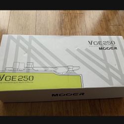 Moore GE250 Amp modeling & Multi Effects 