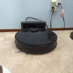 Robot Vacuum 