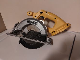 DeWalt 18 Volt Circular Saw $60 Cash Only 