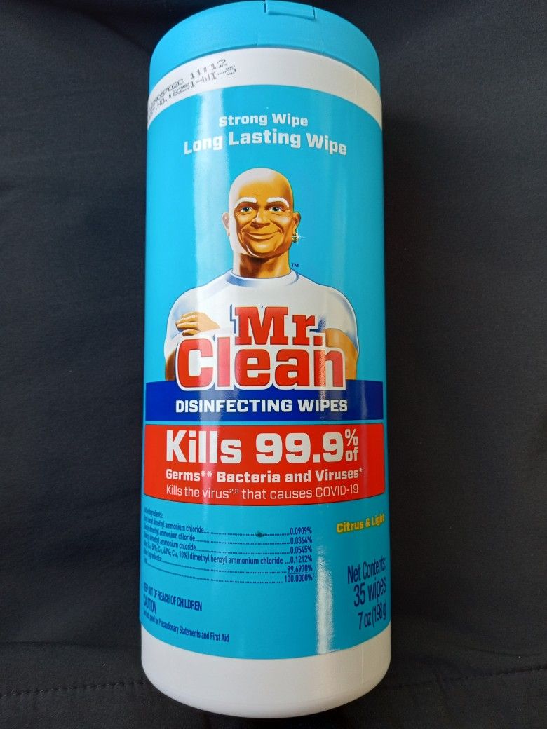 Mr Clean Disinfecting Wipes. 35 Wipes