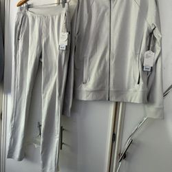 Vuori Coronado Set Mens Small NWT Authentic