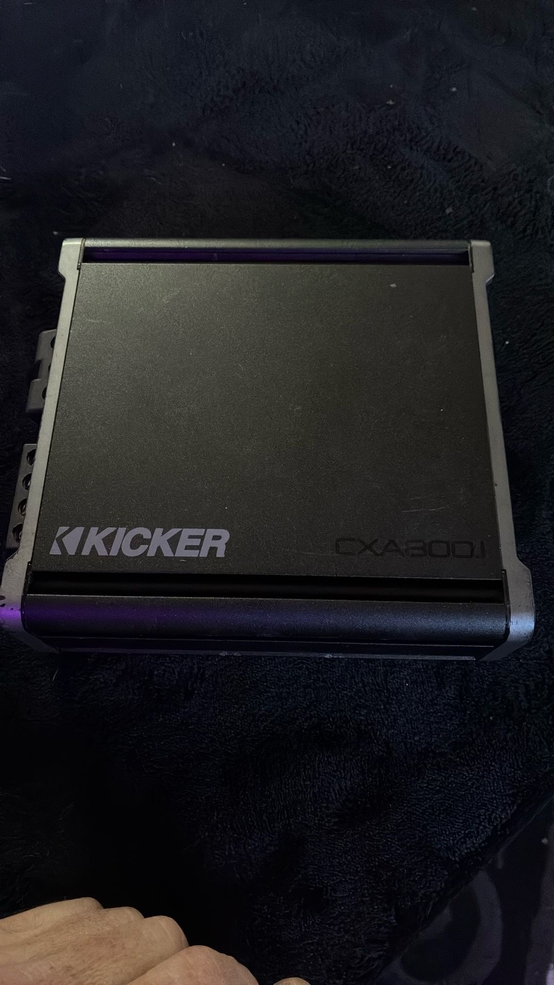 Kicker CXA800.1 Monoblock Amplifier