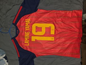 Spain jersey Lamine Yamal