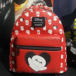 Disney Loungefly Big Hero 6 Baymax Hearts Backpack