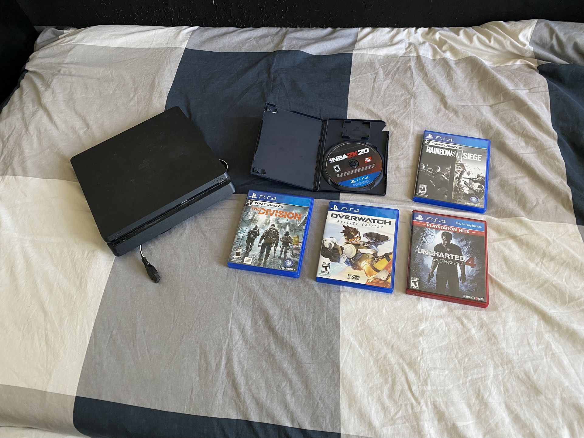 Ps4 Slim