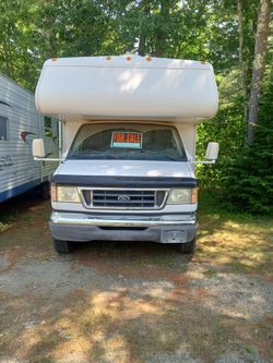 2003 Winnebago Minnie Ford RV