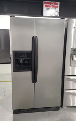 Kenmore Side By Side Stainless Steel Fridge
