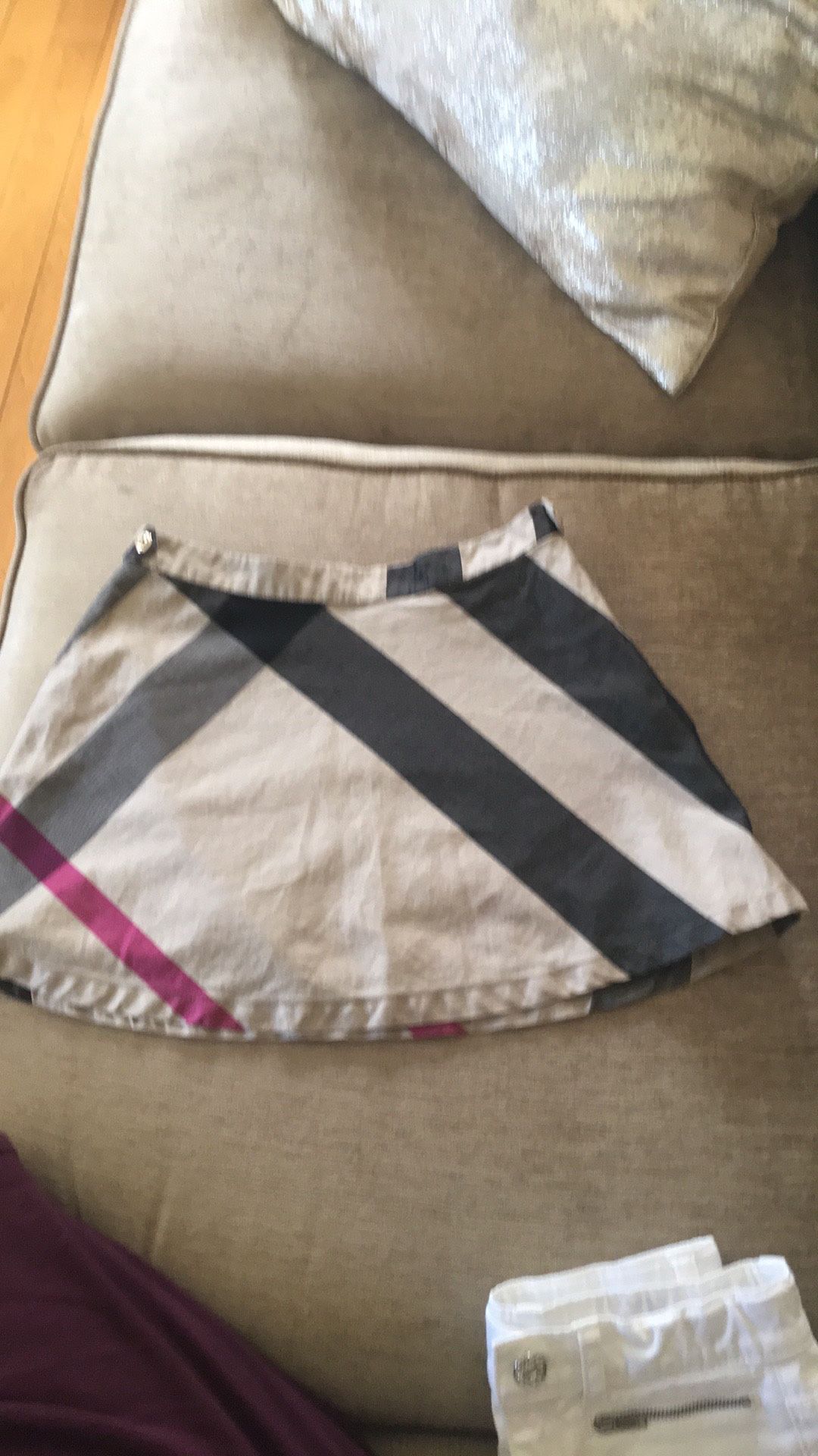 Burberry skirt for a girl size 8