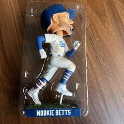 Mookie Betts Bobble Head 2025