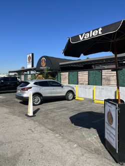 Valet Attendant 