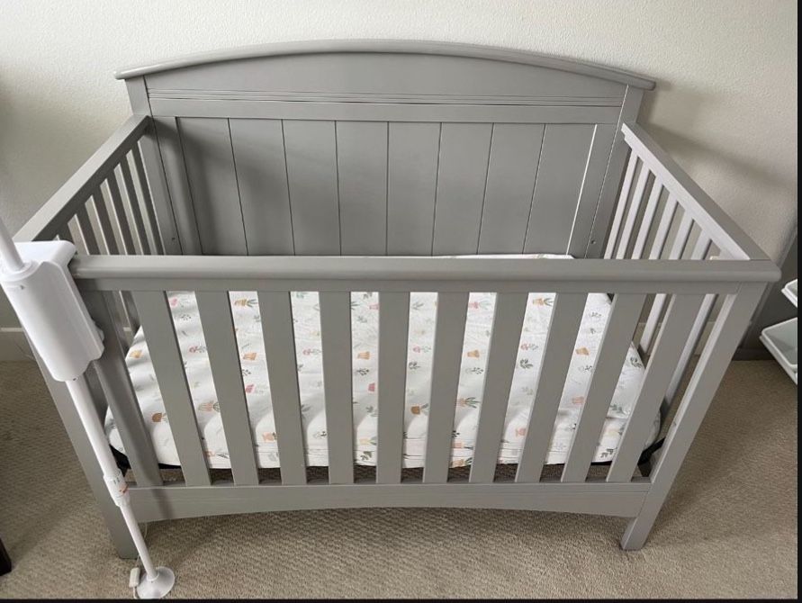 Baby Crib 