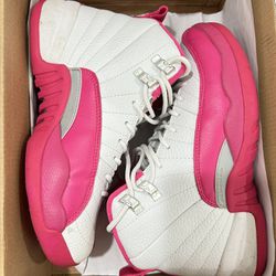 Jordan 12 “Vivid Pink” Size 5.5Y