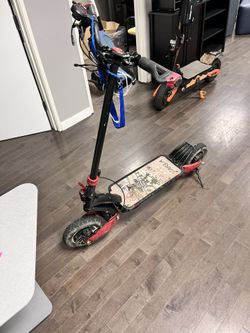 Fast E-scooter