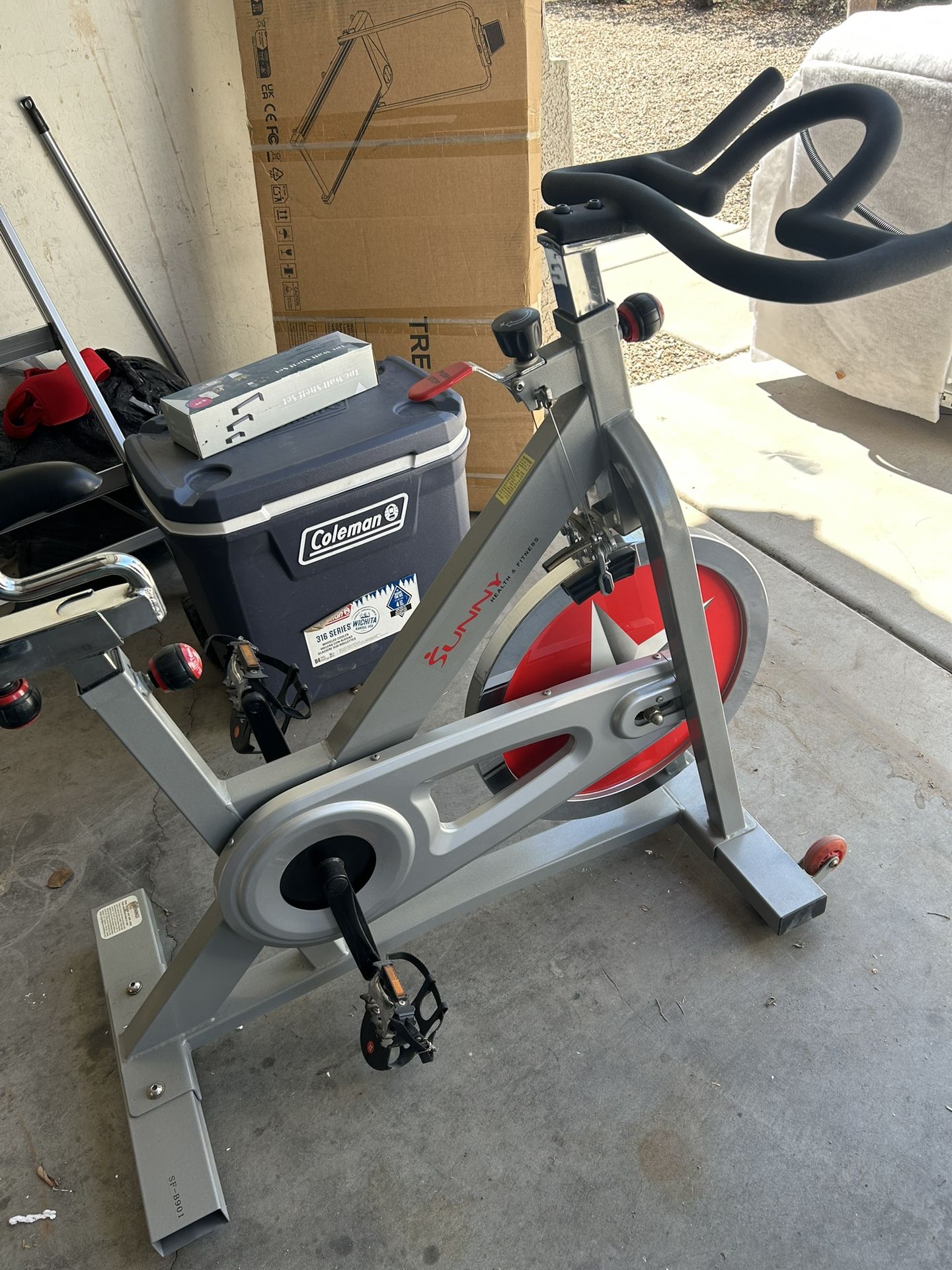 Stationary Bicycle Workout Bike