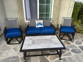 Patio Furniture Set- 8 Pc w Rocker Chairs