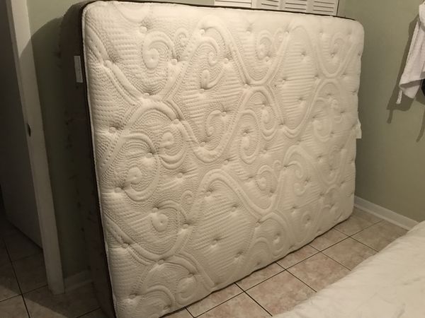 hr500 plush hampton and rhodes mattress queen prime