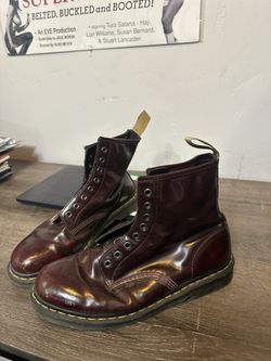 Men’s Burgundy Doc martens Boots