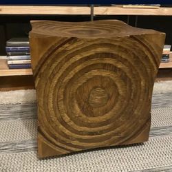 Wooden sculptural pieces