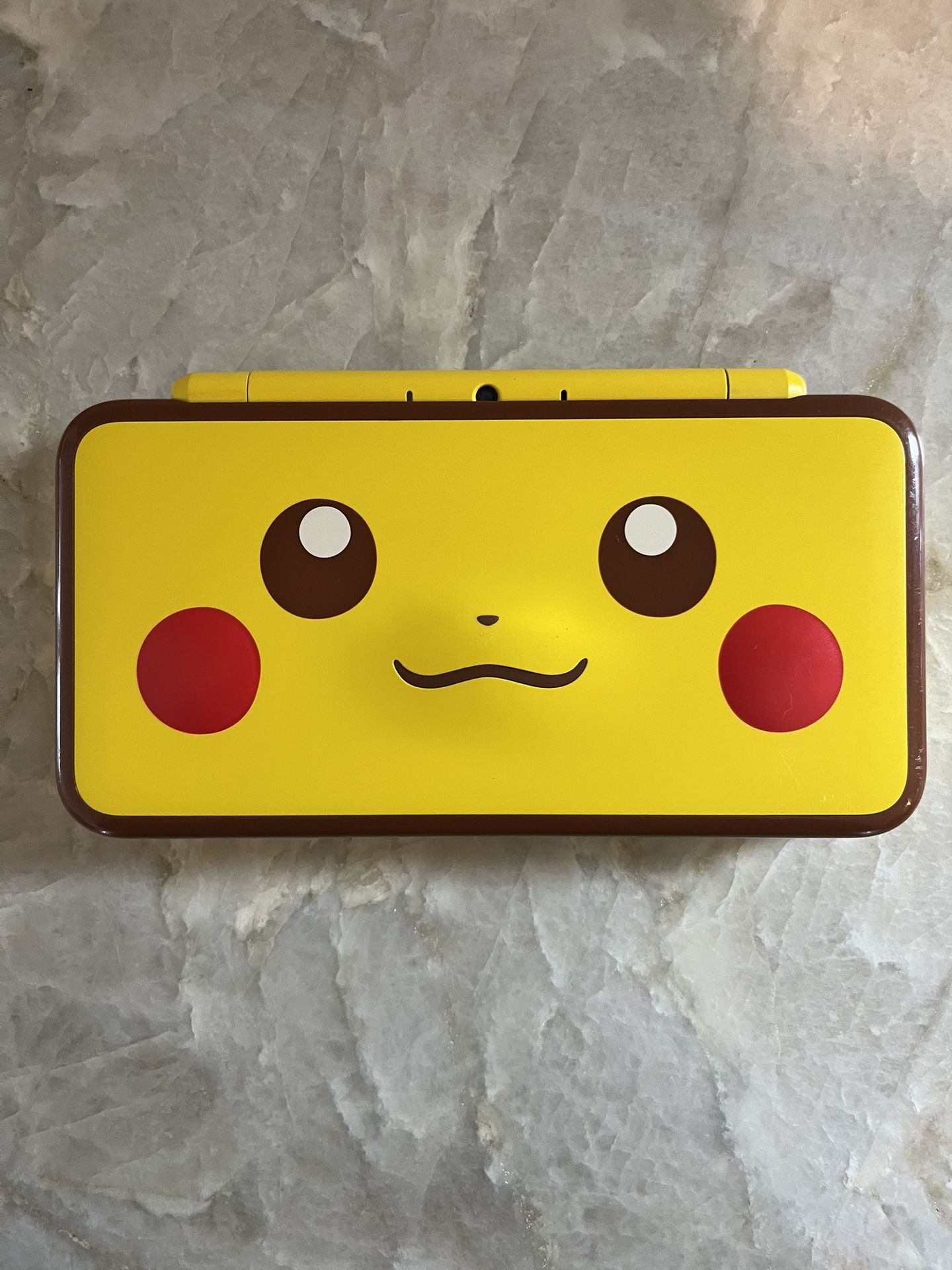 Pikachu 2DS And Games