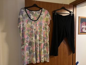 Carole Hochman 2 Piece Pajamas/ Daywear Set ( Top & Bottoms) Size 3 XL