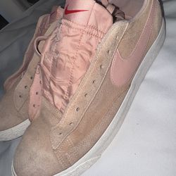 Pink and white Nike SB size 11