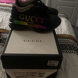 Gucci Sneakers 