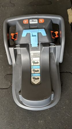 Uppababy Mesa Car seat base