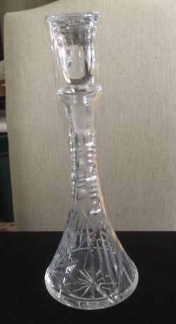 Beautiful vintage etched crystal decanter. 12 1/2 inches high