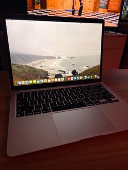Apple MacBook Air 13.3” M1 Silver