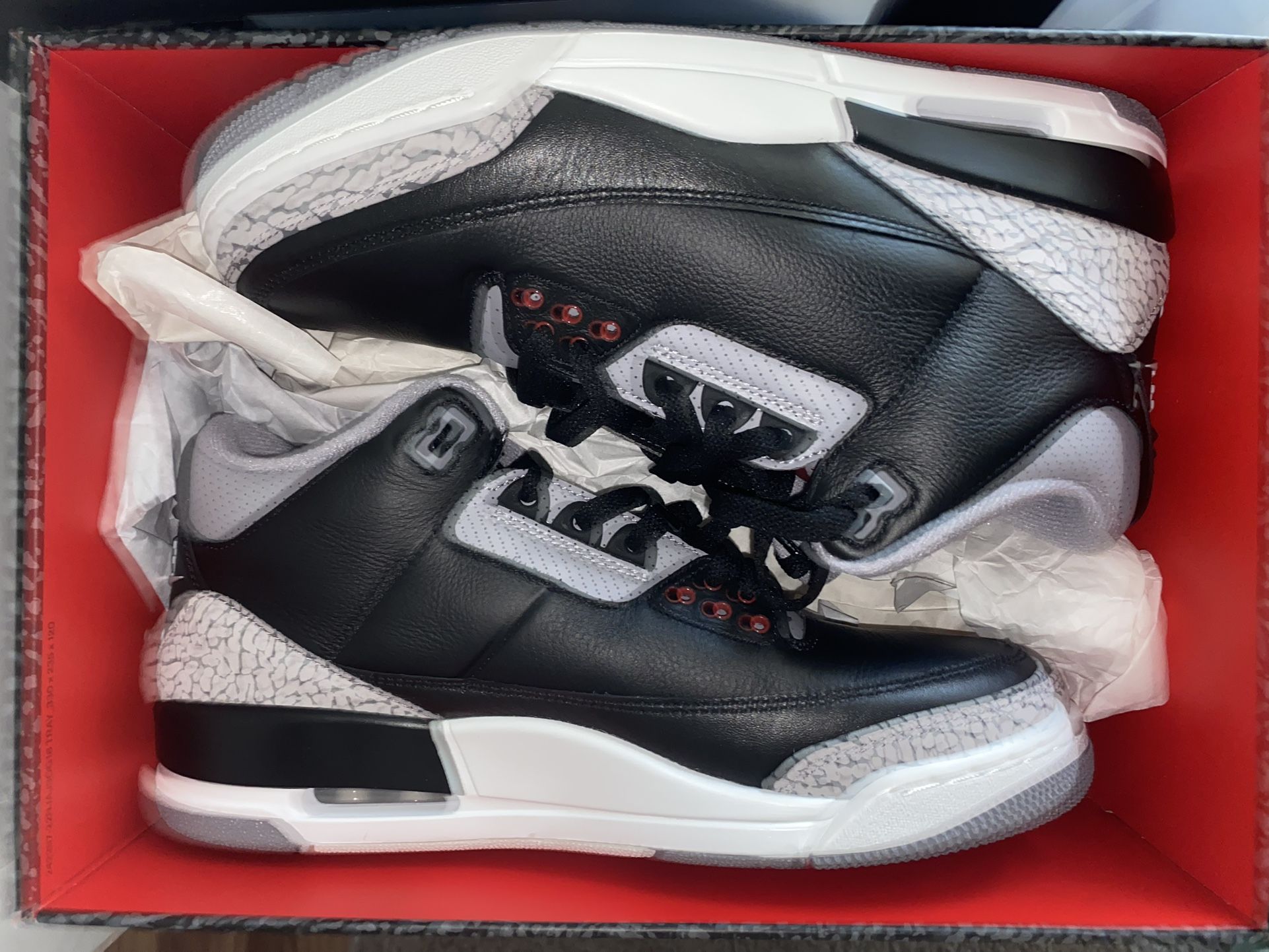 AIR JORDAN 3 RETRO