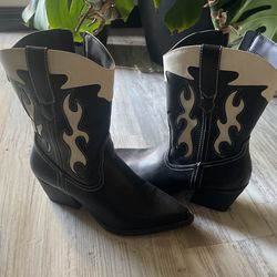 Cowboy Boots 