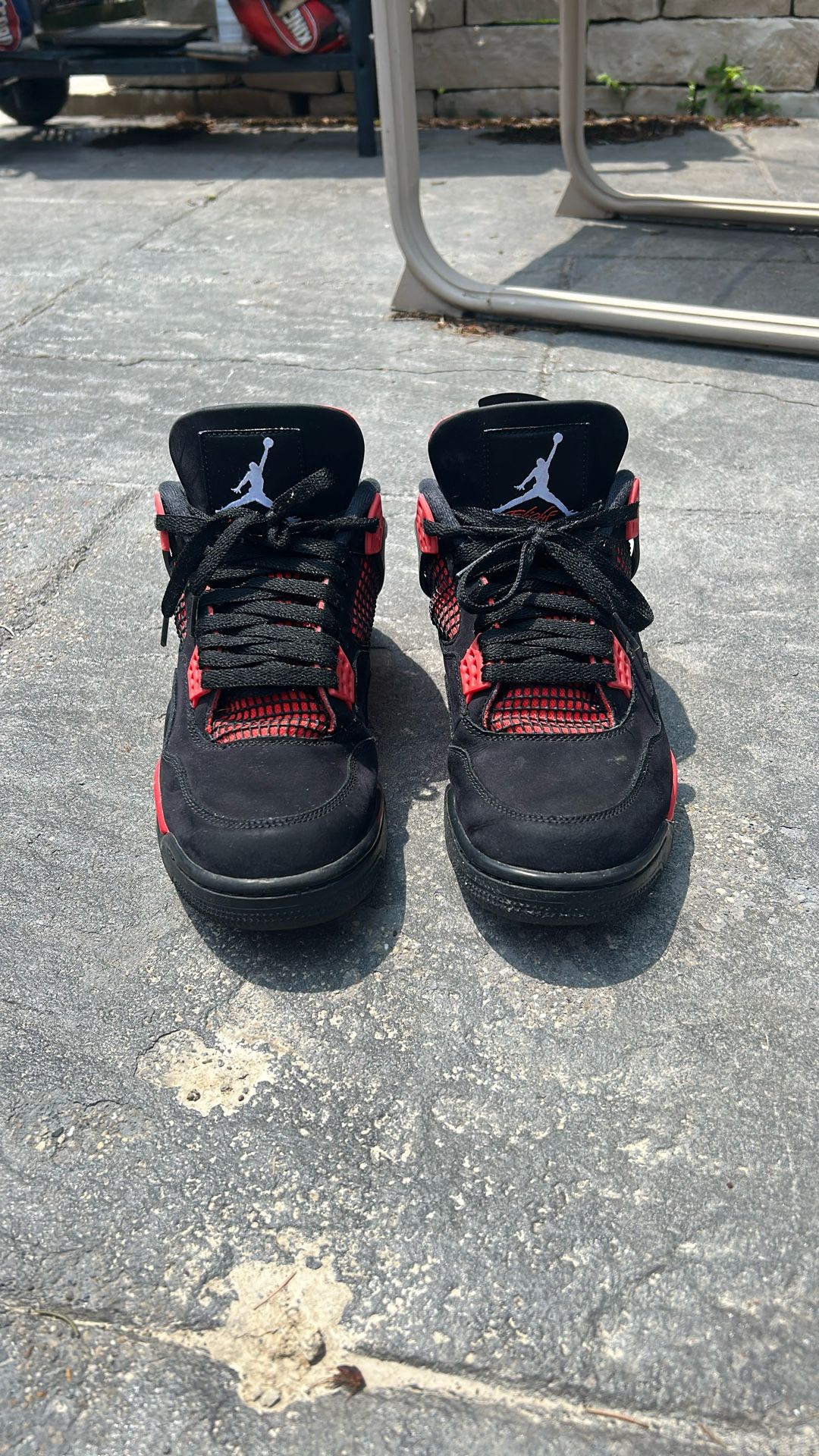 Air Jordan 4 Retro “Red Thunders”