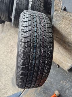 One 265/60/18 Bridgestone Duller H/T
