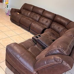 Like New Sectional 