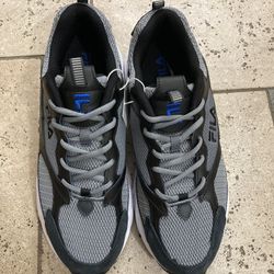 NWT FILA Men’s Envision Shoes Size 11