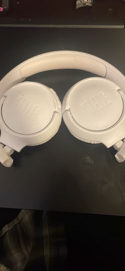 JBL Bluetooth Headphones