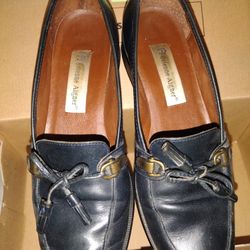 woman's vintage Aigner loafer shoes 