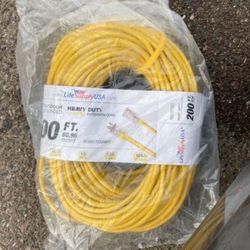 New 12/3 200ft 12ga Heavy Duty Extension Cord