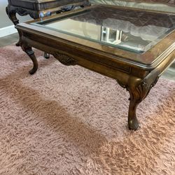 Classic Solid Wood Coffee & End Table Set – Carved Details – Excellent Condition