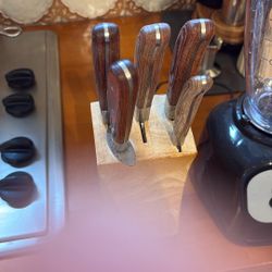 Knife Set In block