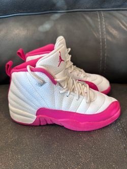 Nike Air Jordan 12 Retro sneakers
