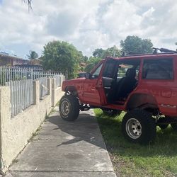 Car For Sale. Carro Por Venta. Jeep For Sale 