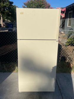 Garage refrigerator works great refrigerador extra de cochera trabaja bien