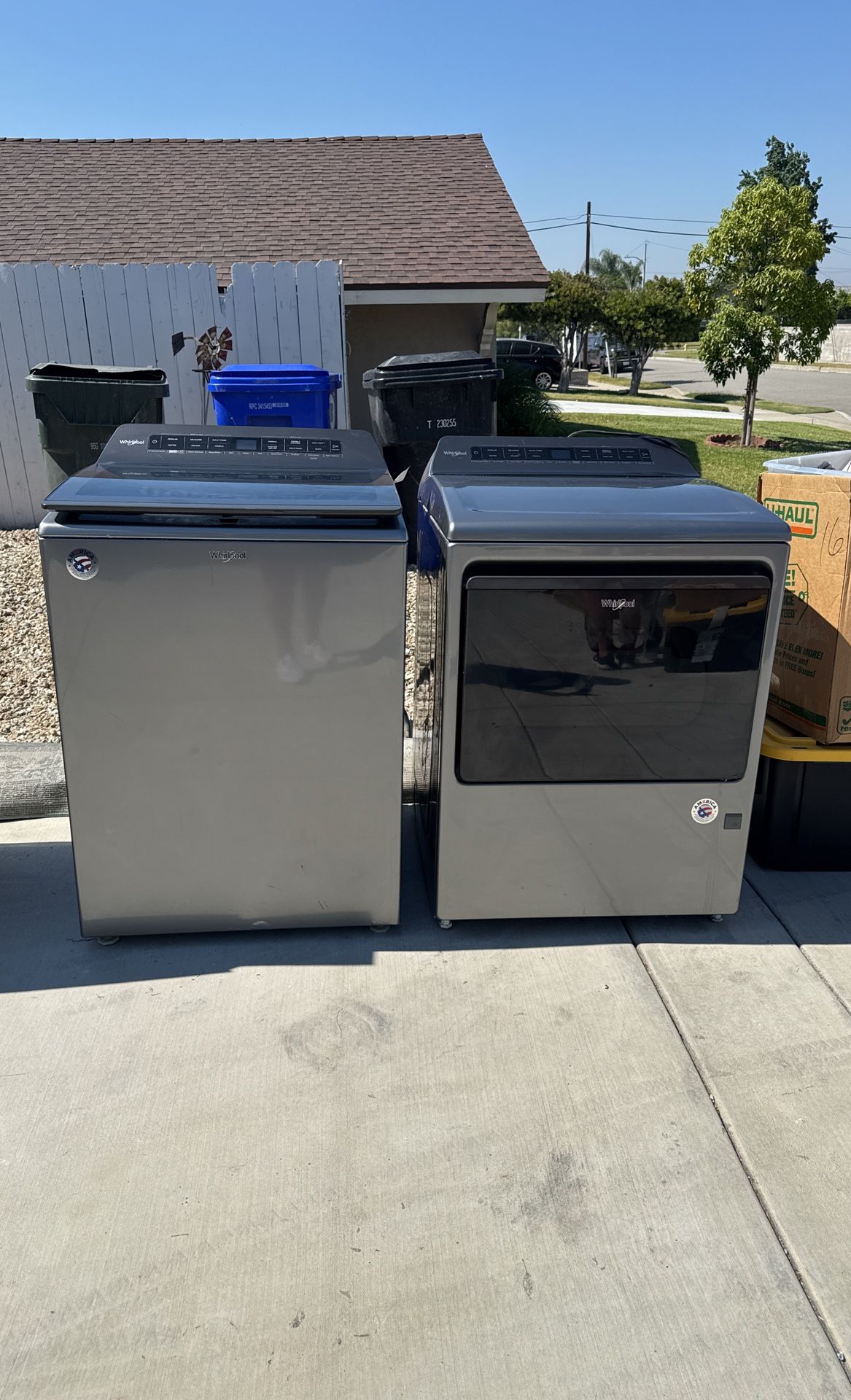 Whirlpool Washer And Gas Dryer
