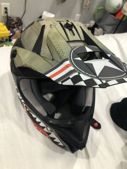 Motorcycle Helmet, Gloves, Knee Guard (kids)