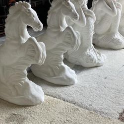 Statue Nice And Big For Garden or Swimming Pool Areas 